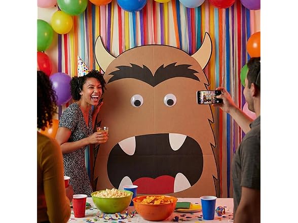 Fun Express Enormous Wiggle Eyes 6pc