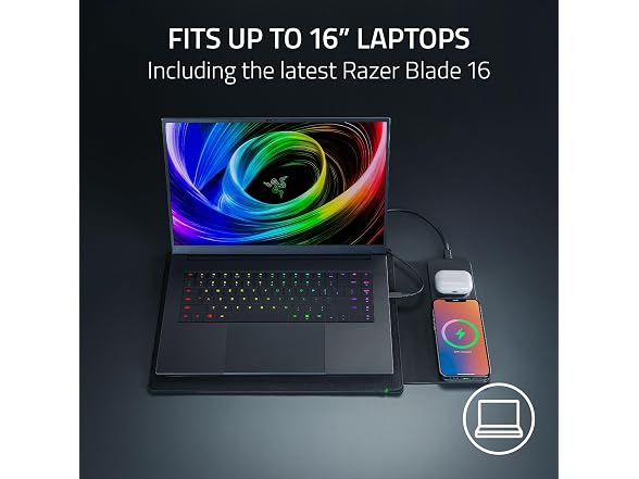 Razer 16" Laptop Sleeve with Wireless Charging