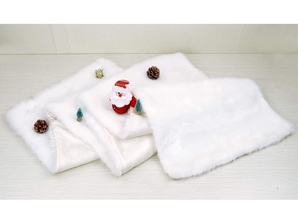OurWarm Luxury Christmas Table Runner Snowy White Faux Fur