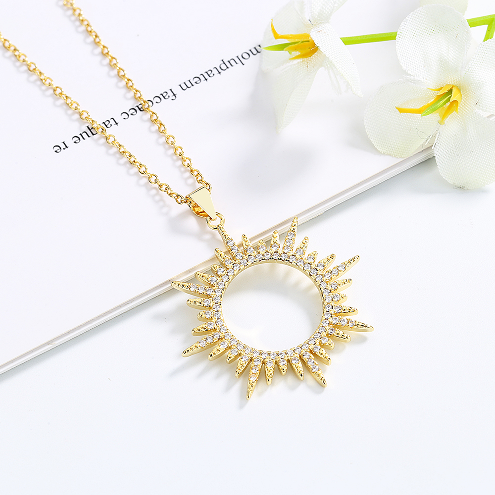 14k Gold Crystal Starburst Necklace - Gallery 4