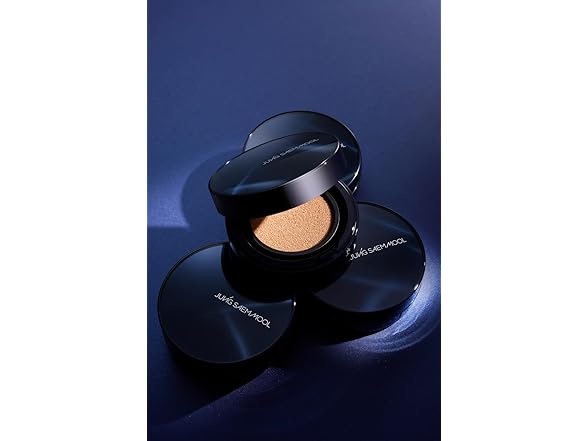 Essential Skin Nuder Cushion