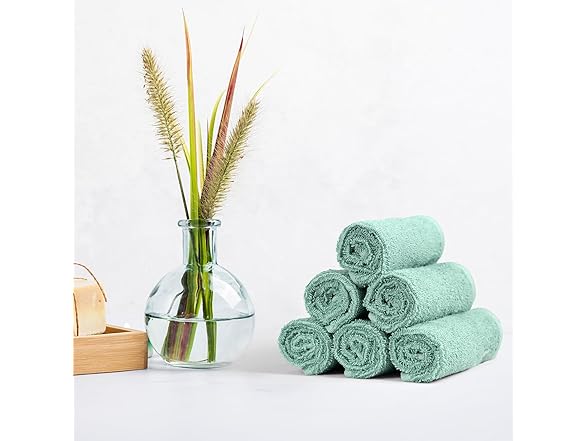Amazon Basics Washcloths 24pk Seafoam