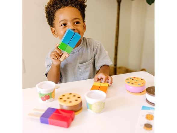 Melissa & Doug Wooden Frozen Treats Ice Cream Play Set (24 pcs)