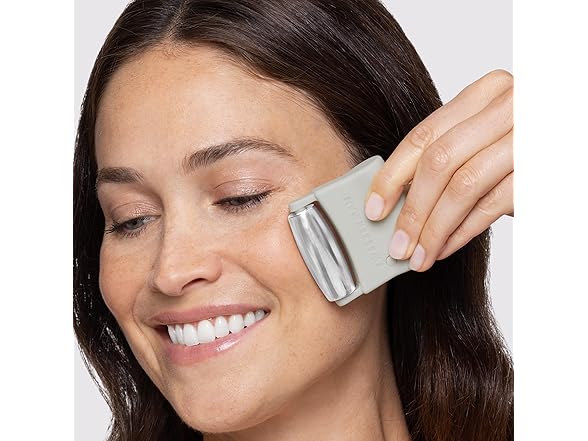 Tweezerman 3-in-1 Facial Roller Set