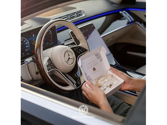 Luxury Car Air Freshener & Oil Diffuser