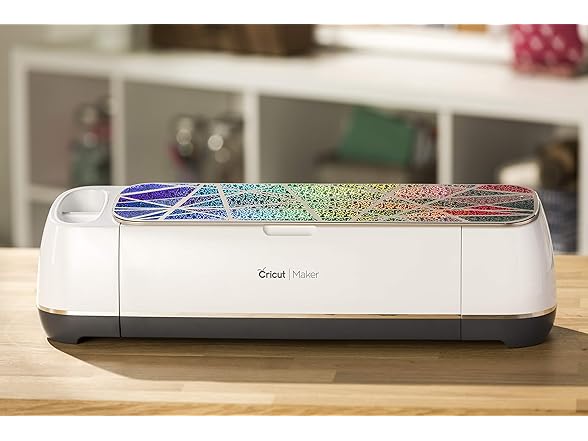 Cricut Holographic Sparkle Vinyl, Opal 4ft Roll