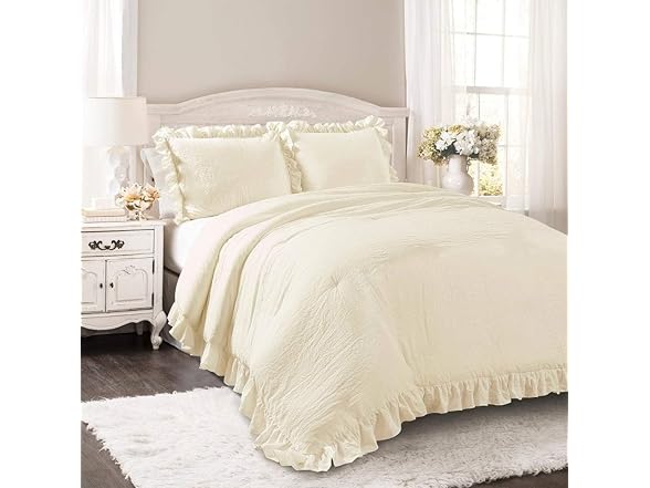 Lush Decor Reyna Ruffle Comforter Set