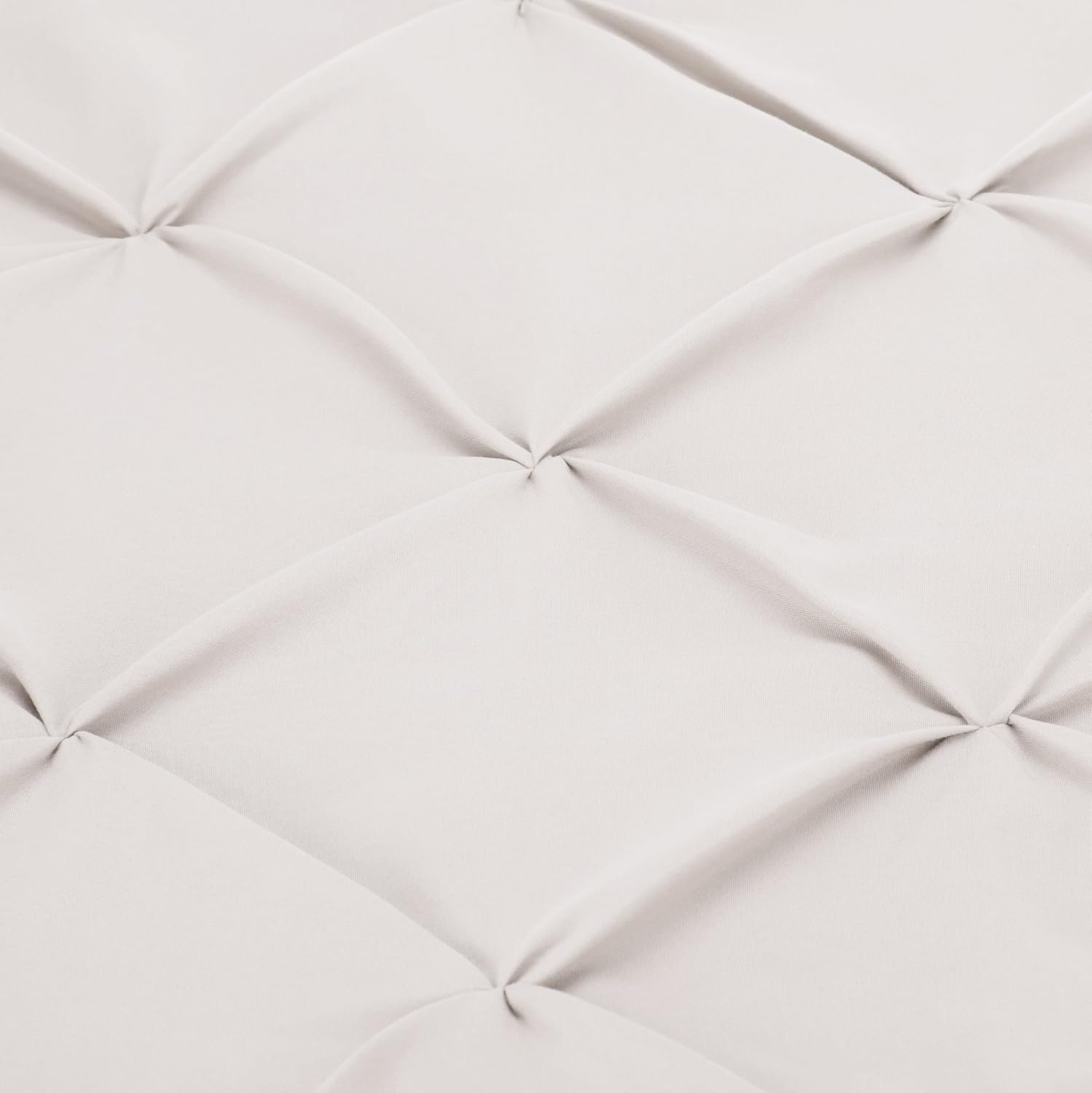 AmazonBasics Pinch Pleat Comforter Set - Gallery 7