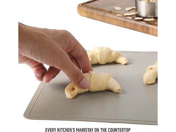 Calphalon Orbit Baking Mat