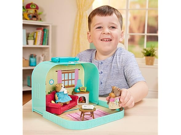 Li’l Woodzeez Living Room Playset