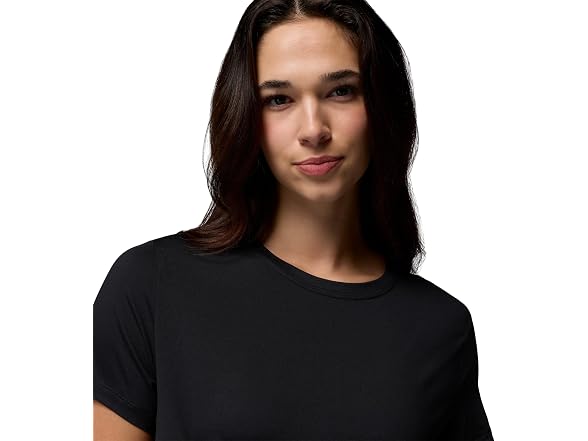 Columbia Women Parsons Point Short Sleeve Tee
