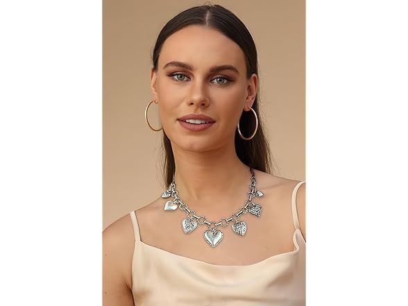 TENTMENTISE Silver Heart Necklaces