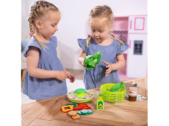 Melissa & Doug Boys Salad Spinner Play Set