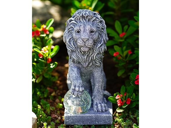 Lion Garden Statue w/ Ball Dcor