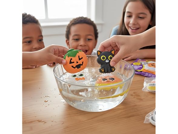 Rhode Island Novelty Halloween Growing Characters