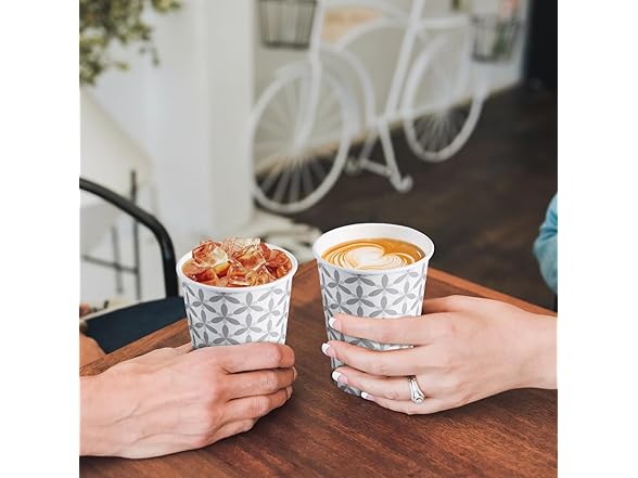 Lamosi paper coffee cups