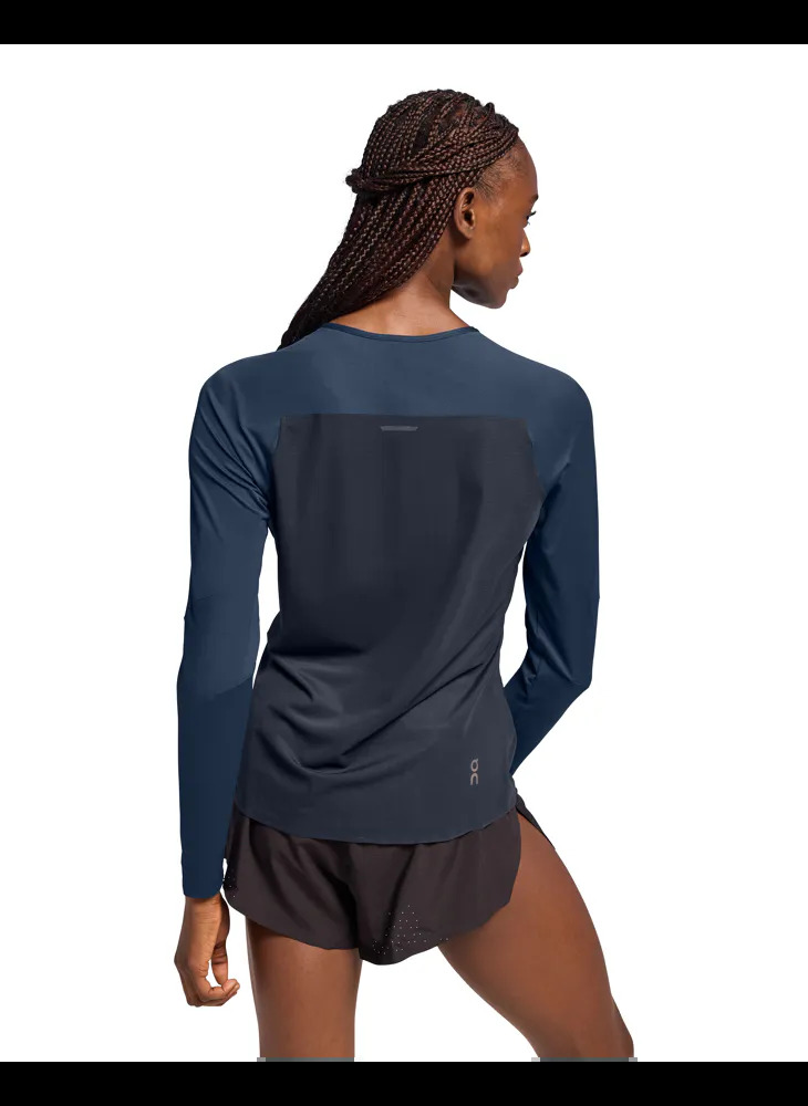 On Running Women's Performance Long-T (Open Box) - Gallery 8