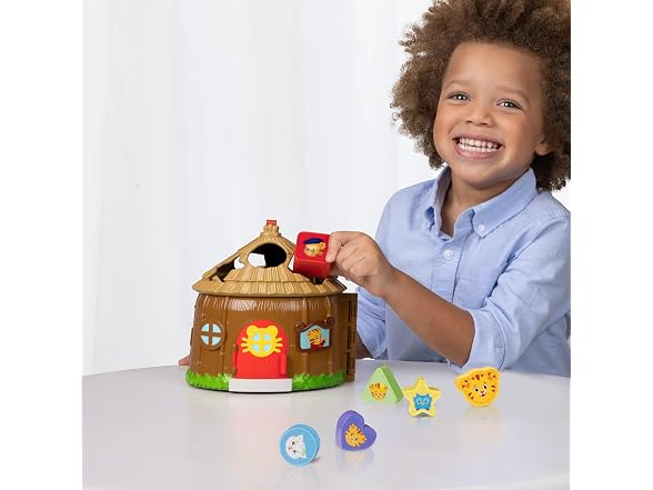 Daniel Tiger's Neighborhood Baby Shape Sorter Toy
