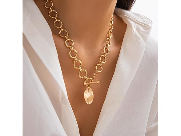 MOEEIJEW Chunky Cross Necklace