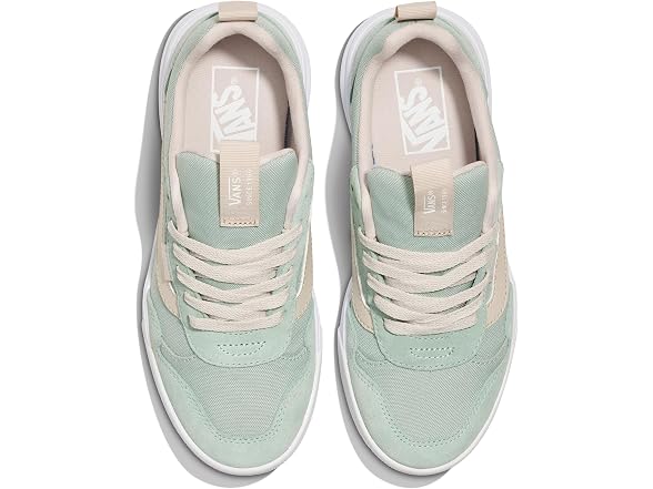 Vans Women's Range EXP Shoe - Athletic Fashion