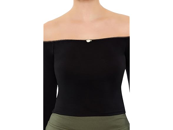 Forever 21 Women (S) Rosette Off-the-shoulder Top
