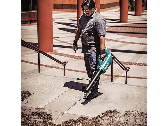 Makita XBU03Z 18V LXT Brushless Cordless Blower