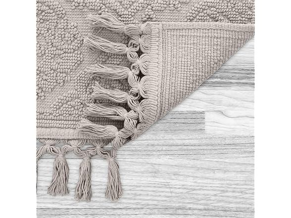 Jean Pierre - Ricardo Bath Mat, Woven Fringe