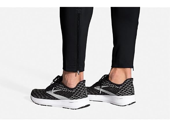 Brooks Men (L) Spartan Pants