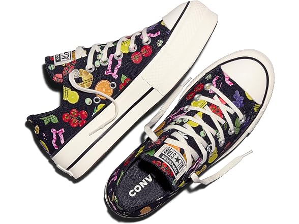 Converse Women Chuck Taylor All Star Lift Platform