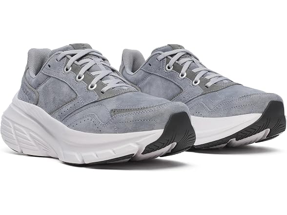 Saucony Women's Guide Metro Le Sneaker