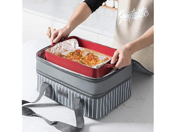 Two Layered Casserole Carrier