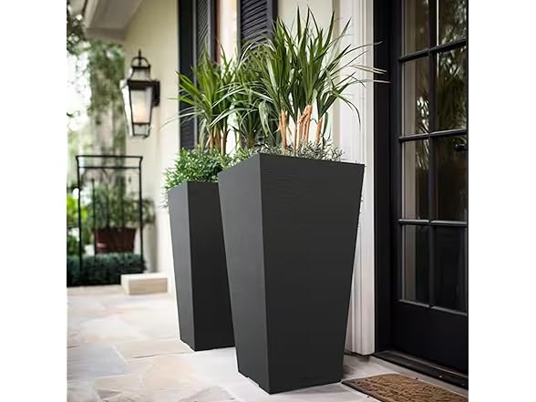 GreenShip BC075525070470 27" tall planter