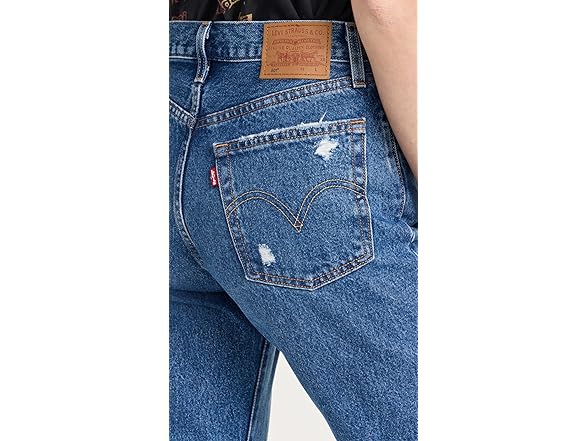 Levis Womens Premium Crop Jeans