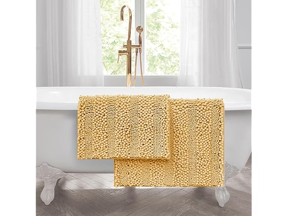 Laura Ashley – Astor Chenille Bath Mats
