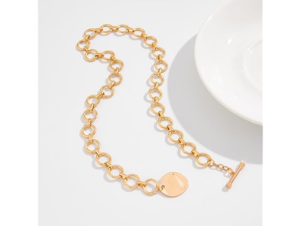 MOEEIJEW Chunky Cross Necklace