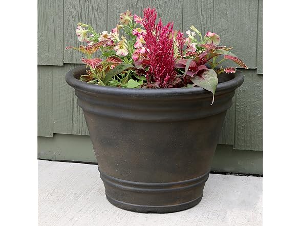 Sunnydaze Franklin 20'' Large Plastic Planter