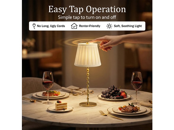 Twist Stem Wide Pleated Lamp