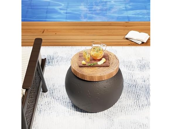 Royal Windsor BC1375125090002 Outdoor Side Table