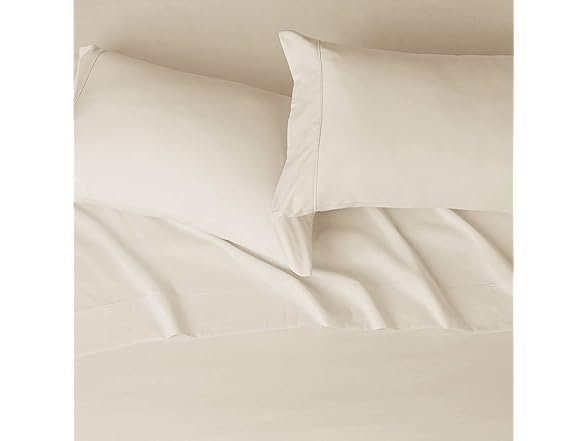 Amazon Basics Lightweight Microfiber Sheet Set