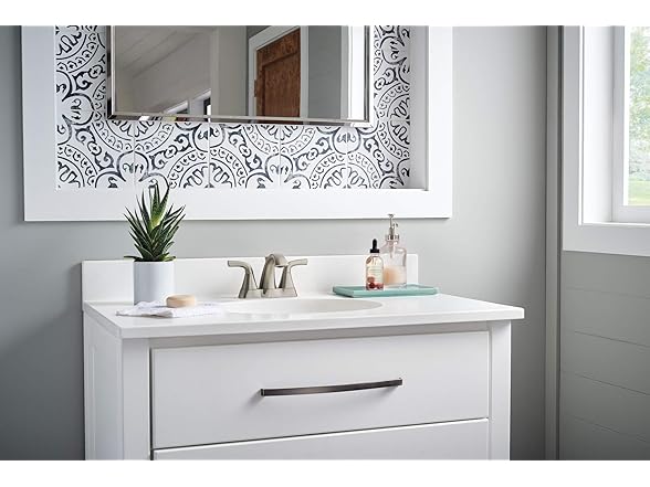 Centerset Bathroom Faucet