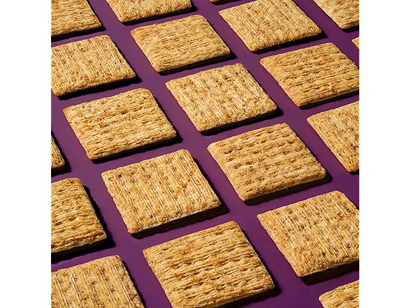 Triscuit Balsamic Vinegar & Basil Whole Grain Crackers