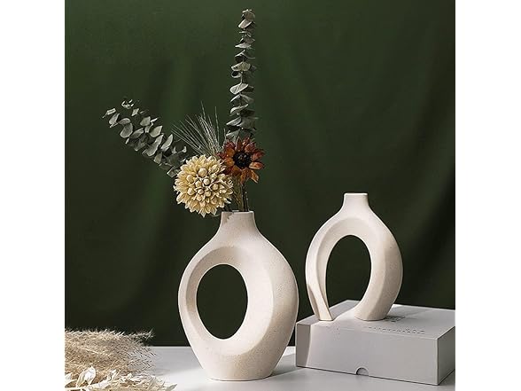 Yalych White Vase