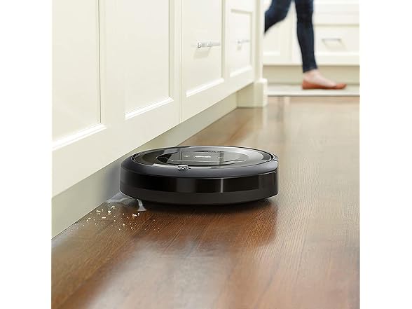 iRobot Roomba i4 Vacuum Cleaning Robot