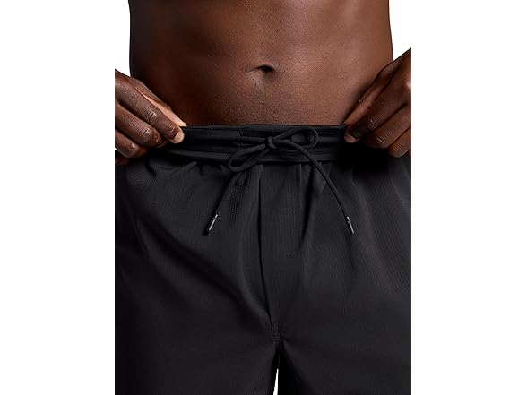 Gaiam Mens Hatha 2.0 7" Short