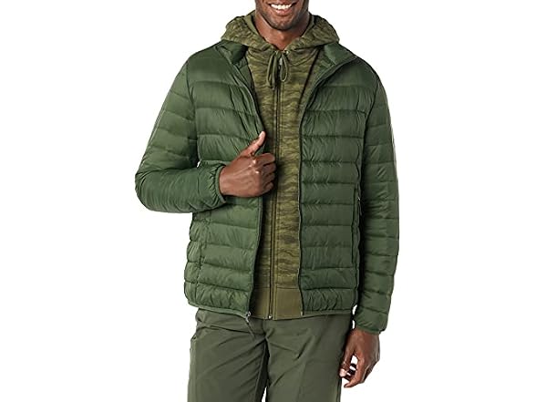 Amazon Essentials Men Packable Lightweight Jacket