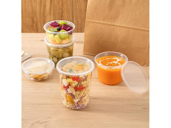 Restaurantware 32 oz Clear Plastic To Go Deli Container, 50 Pack