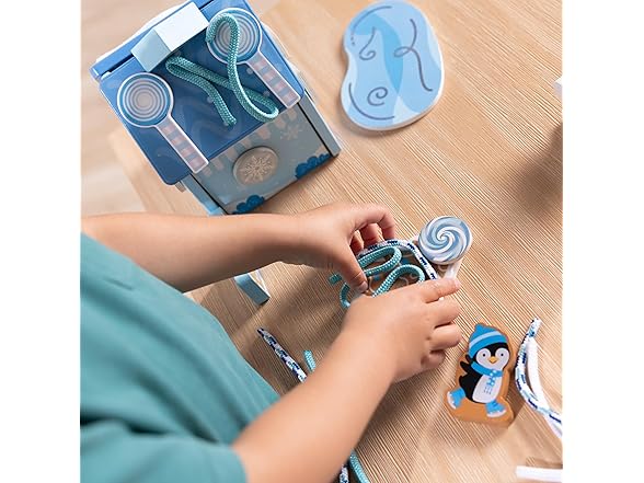 Melissa & Doug Gingerbread House Play Set f