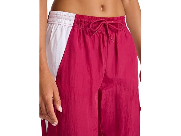 Reebok Women's (XL) Women’s BV Woven Pant