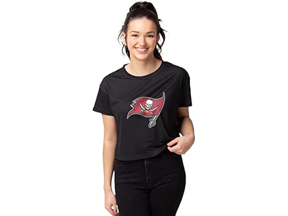 BUCS Womens Black Logo Crop Top