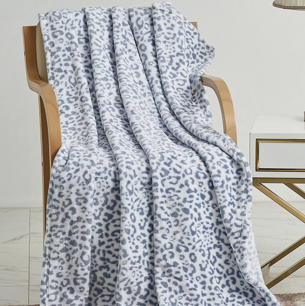 Decorative Micro Plush Throw 50" x 60" - Gallery 21